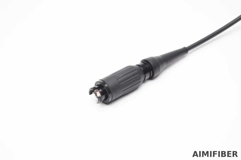 HXB11 inline zástrčka robustní optický konektor na bílém pozadí – AIMIFIBER